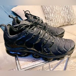 Nike Air VaporMax Plus